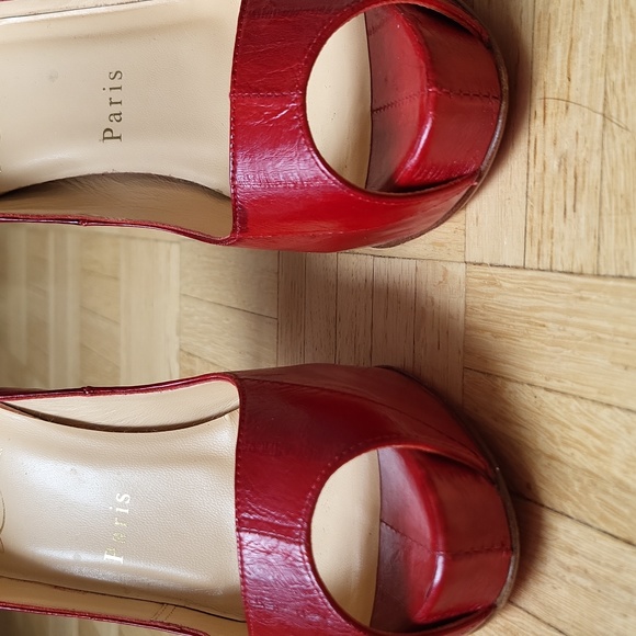 Christian Louboutin Red Eel Leather Lady Peep Toe Platform Pumps - Picture 2 of 7